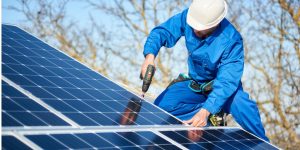 Installation Maintenance Panneaux Solaires Photovoltaïques à Alizay